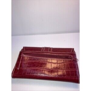 Red Faux Alligator Leather Travel Wallet Organizer